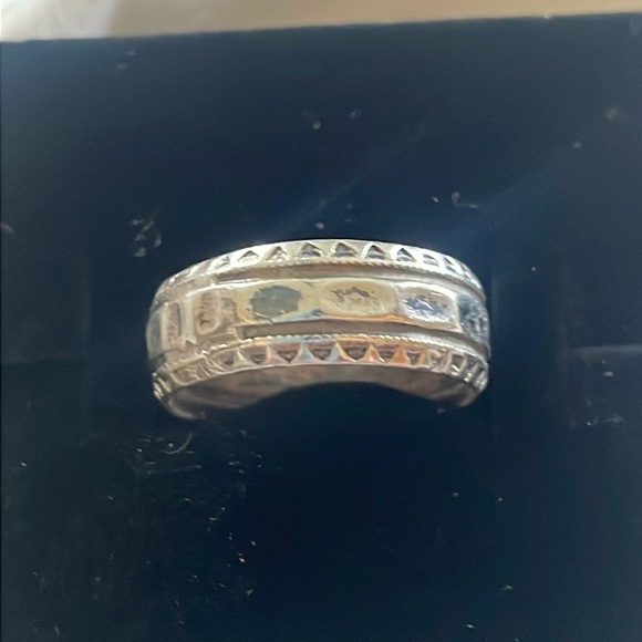 Sterling silver ring size 7 - Picture 1 of 4